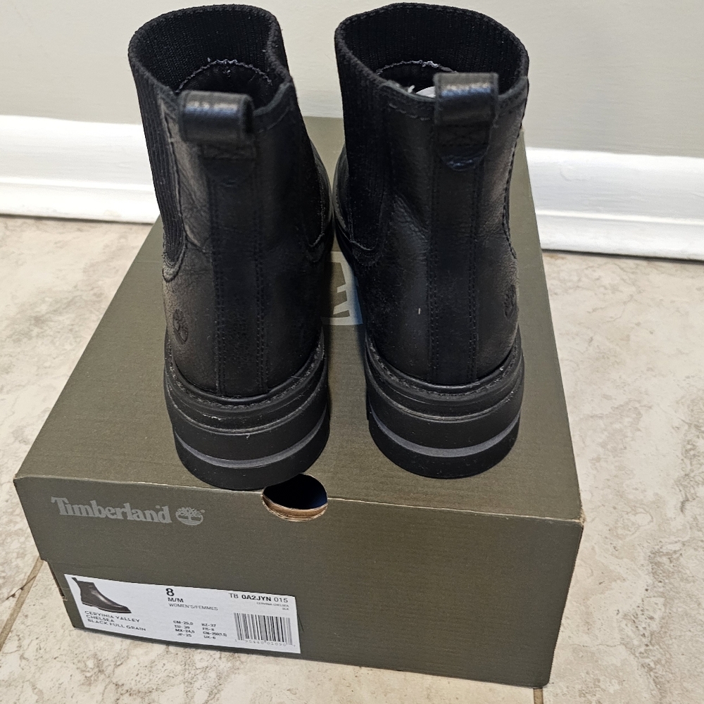 Timberland Cervinia Valley Leather Chelsea Boots - Picture 4 of 6